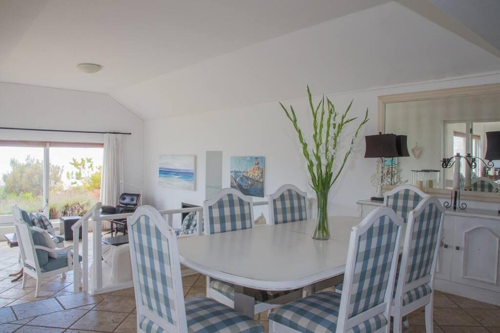 Spectacular views Simonstown