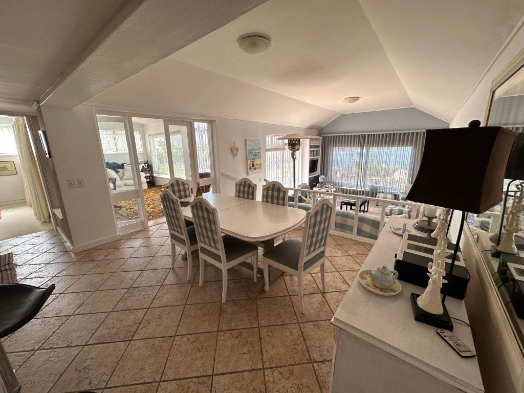 Spectacular views Simonstown