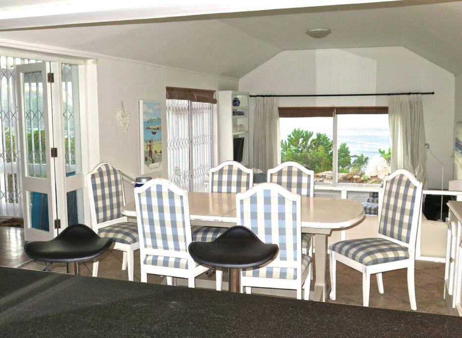 Spectacular views Simonstown