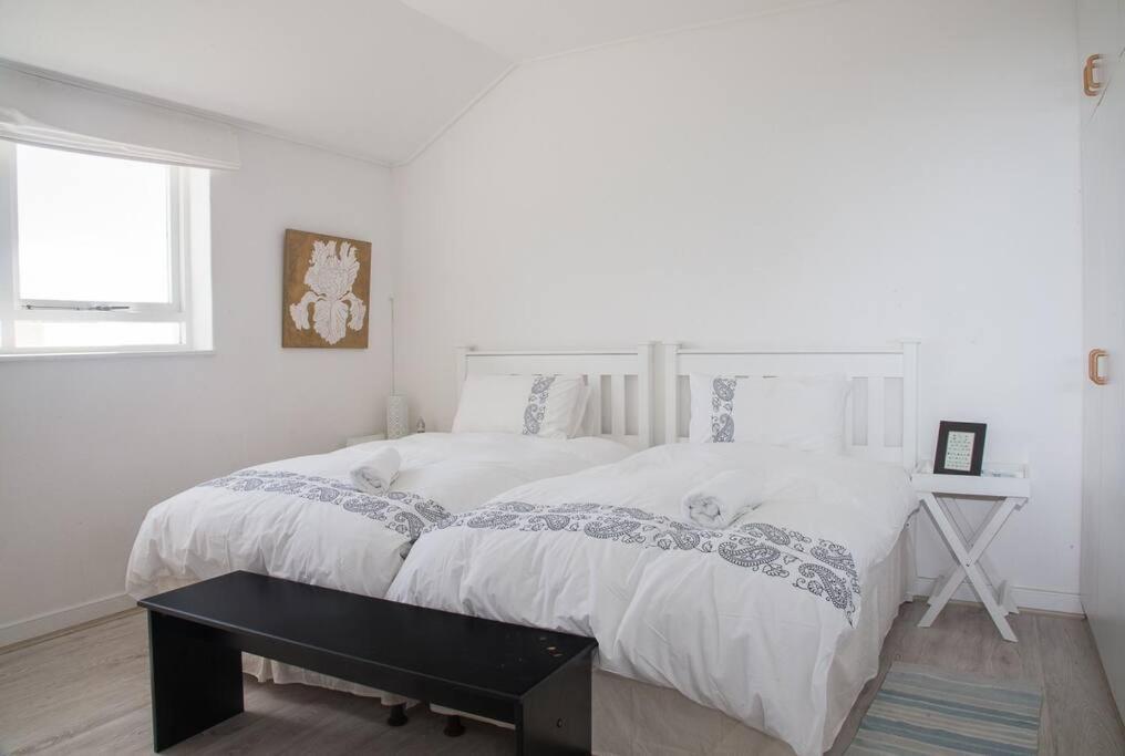 Spectacular views Simonstown