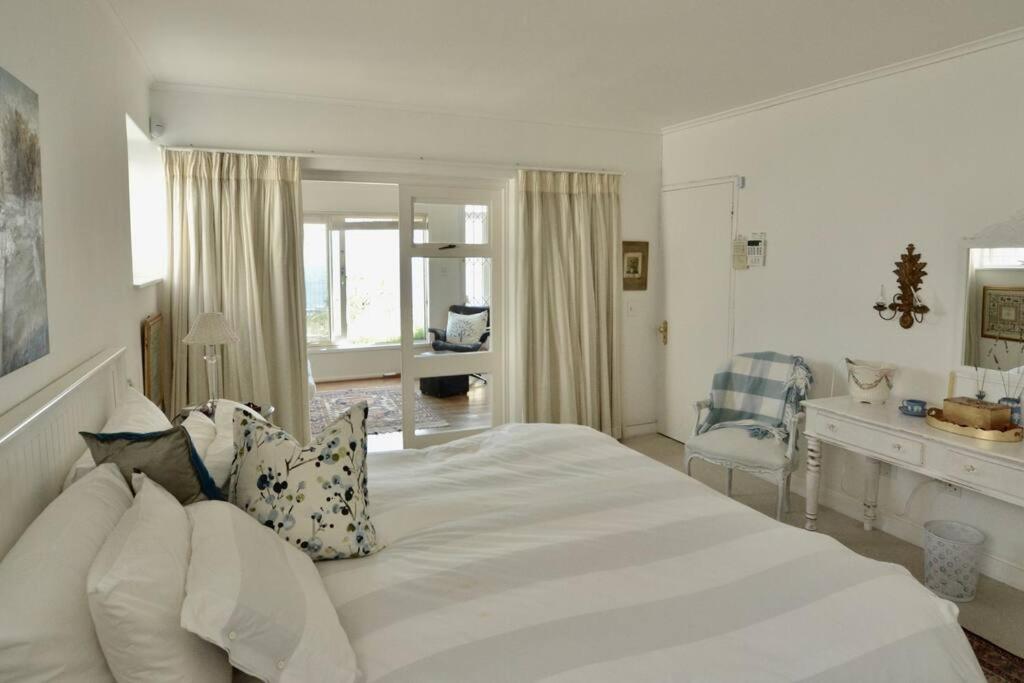 Spectacular views Simonstown