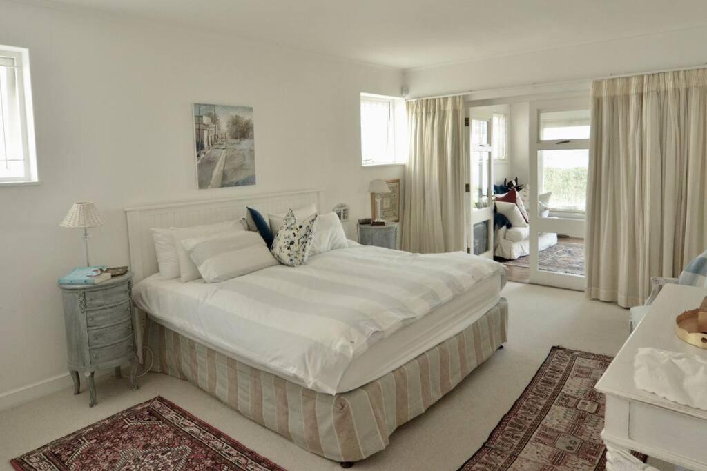 Spectacular views Simonstown