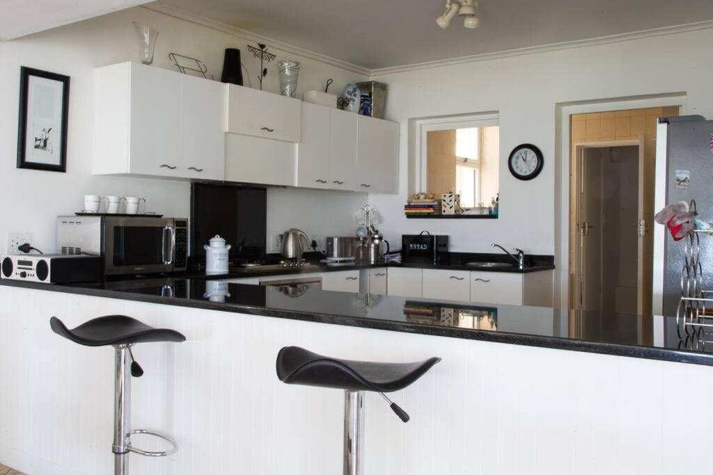 Spectacular views Simonstown