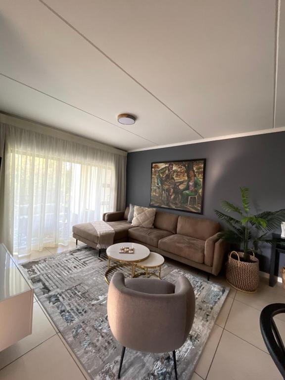 هتل آپارتمنت در کیالامی/میدرند. - Apartment in Kyalami/Midrand.