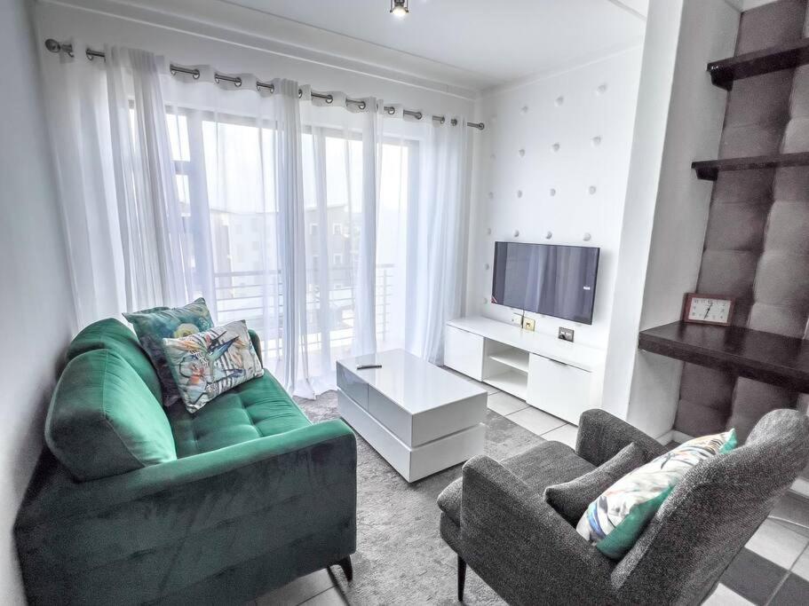 هتل کوزی 2 بد آپارتمان این دینفرن Cosy 2 Bed Apartment in Dainfern