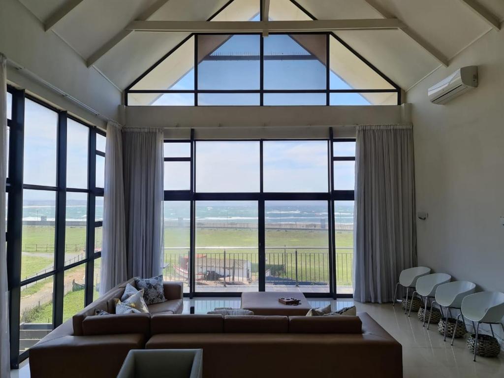 هتل پوینت باستیل پنت هاوس - Point Bastille Penthouse