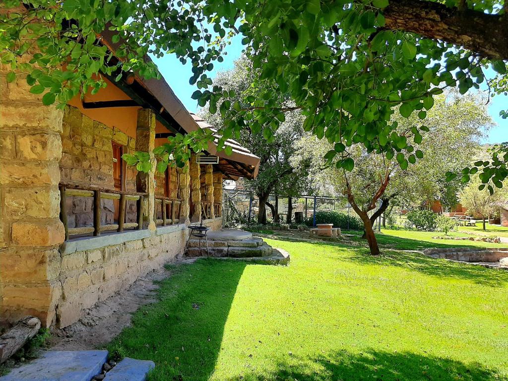 هتل اینگدی ریتریت Eingedi Retreat