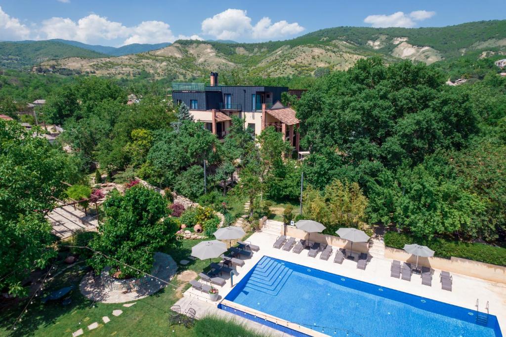 هتل جیوانی واینری Giuaani Winery