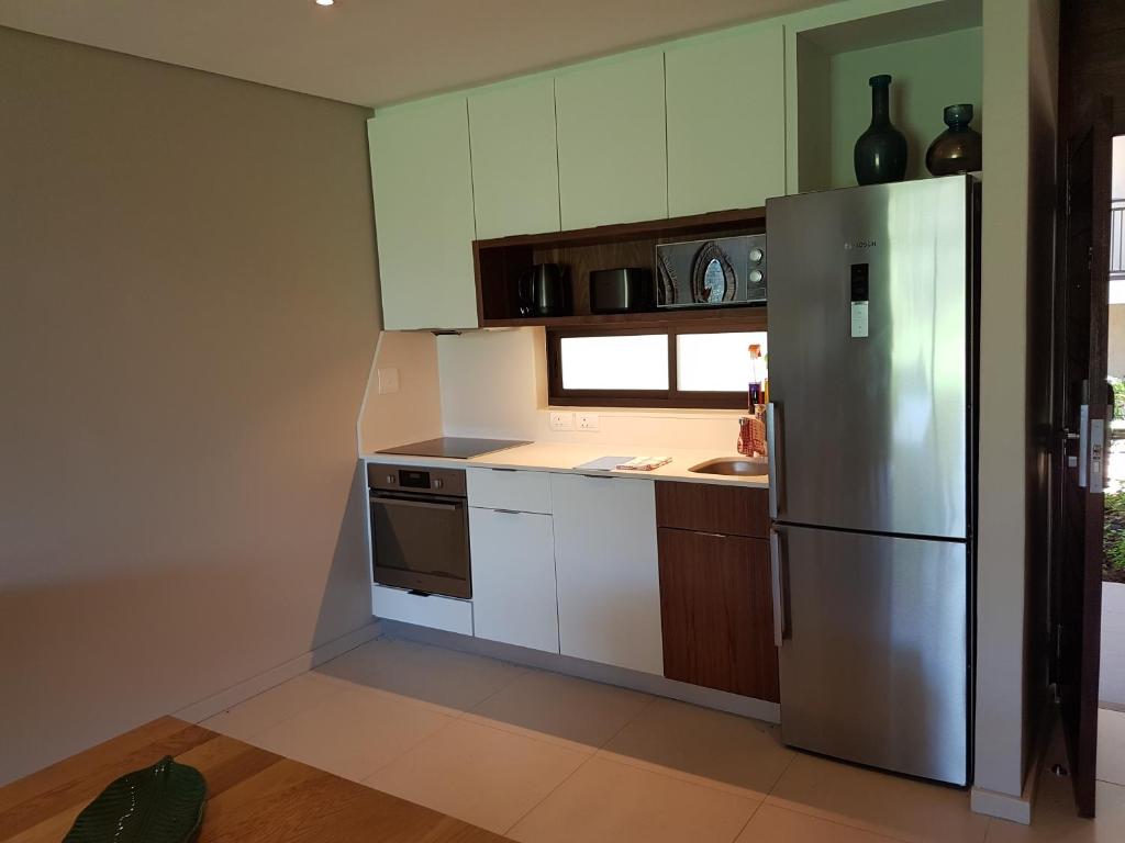 هتل زیمبالی سوئیتس 110 Zimbali Suites 110