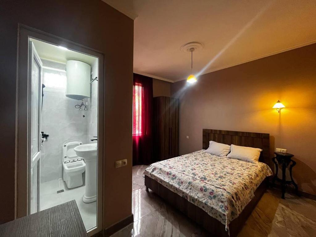 هتل نارگیزی گست هاوس Nargizi guest house