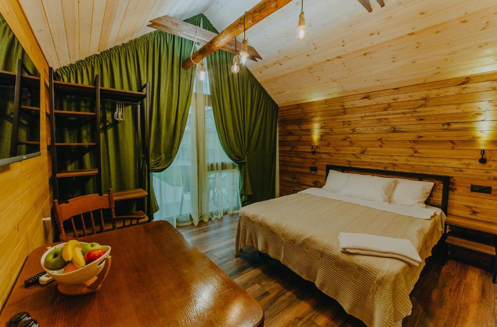 هتل واندرهالیك wanderholic