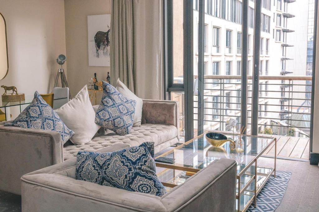 هتل رافائل پنت هاوس 205 - Raphael penthouse 205