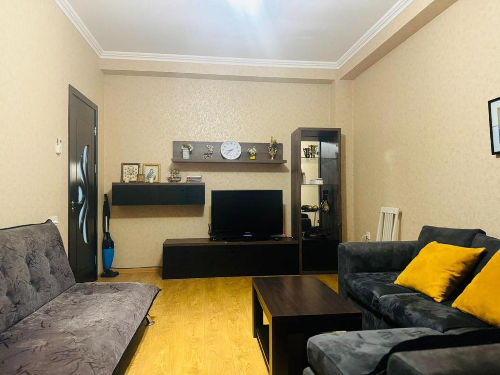 هتل آپارتمنت این اولد تیبیلیسی - Apartment in old Tbilisi