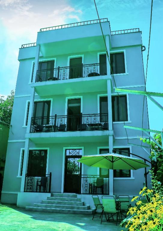 هتل گست هاوس ایرکلی Guest House Irakli