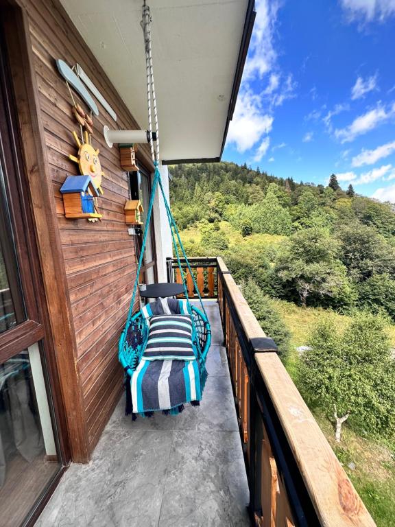 هتل فور سیزنز آپارتمان باکورینی Four Seasons Apartment Bakuriani