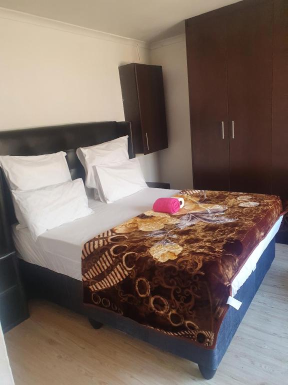 هتل لودینز گست هاوس Ludinz guest house