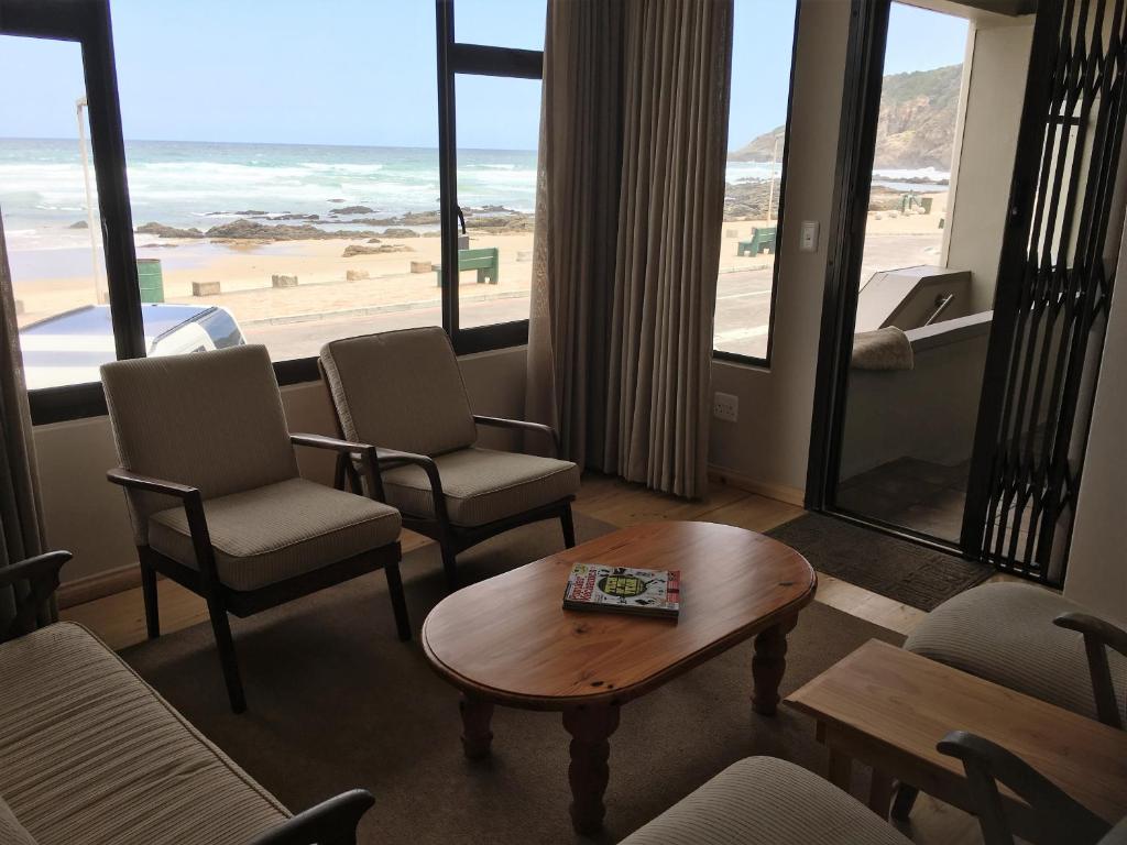هتل هرولدز بی اکوomodation - کو-ای 2 Herolds Bay Accommodation - Coo-ee 2