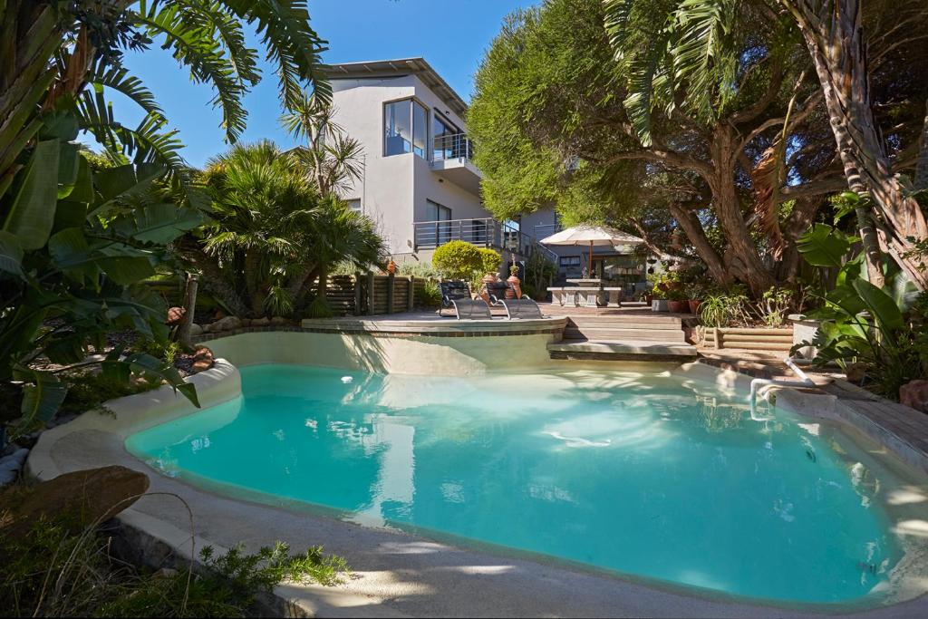 هتل ویلا رولانی - لکسوریس مدرن ویلا این هاوت بی Villa Rhulani - Luxurious modern Villa in Hout Bay