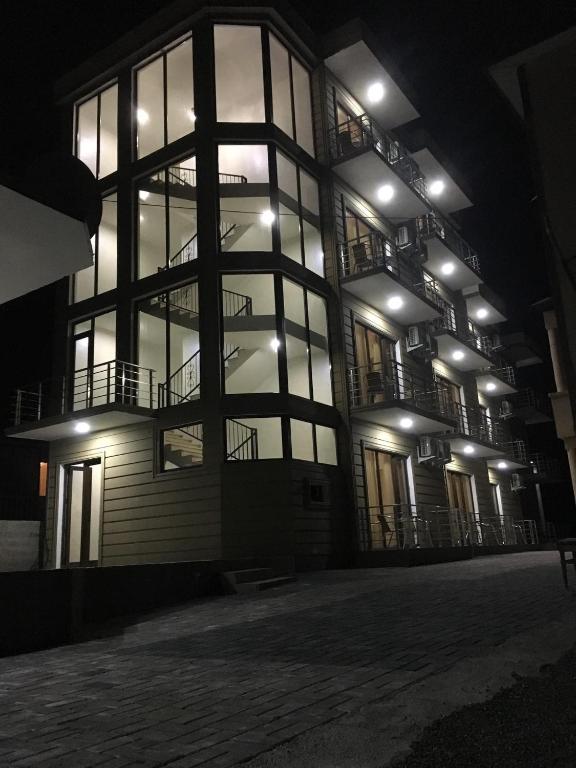 هتل گست هاوس ایلیا 345 Guest House ILIA 345