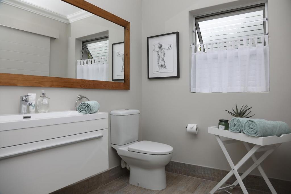 هتل سانبرد بلیس لاکژری سلف کتارینگ آپارتمان - Sunbird Bliss Luxury Self-catering Apartment