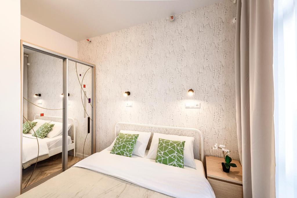 هتل این هوم 24 آپارتمانز این کونکovo - InHome24 Apartments in Konkovo