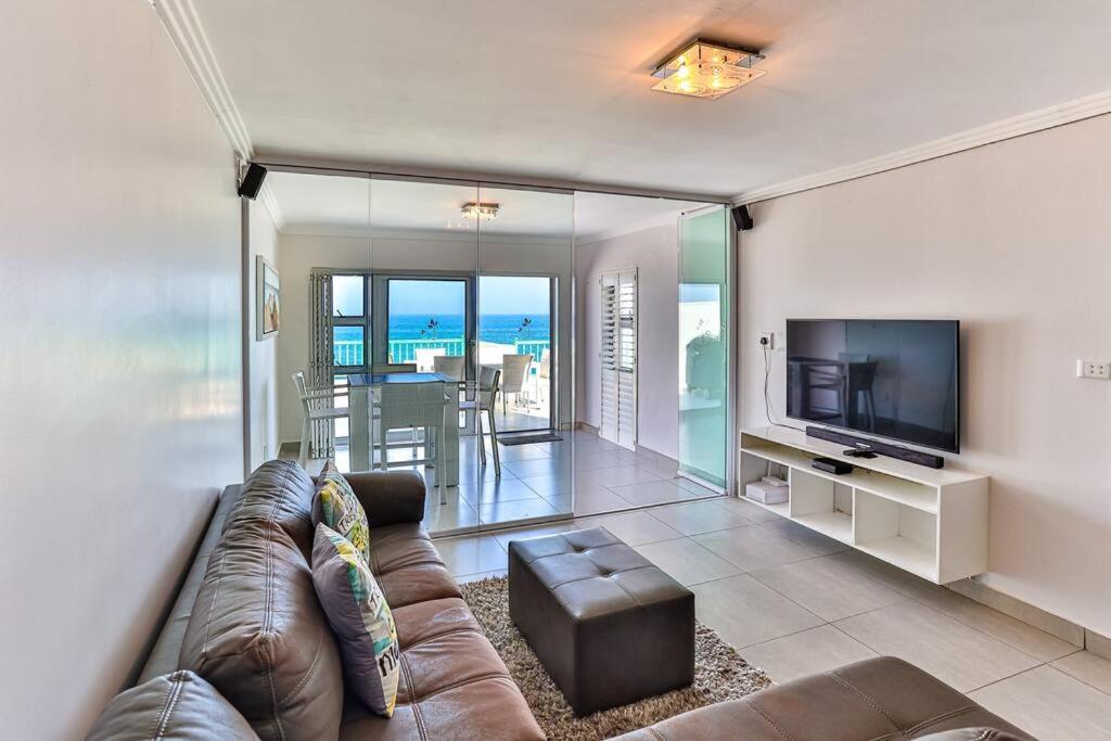 هتل ۳ اسکیاتوس - استایلش آپارتمان وید بریکری ویوز (نو لودشیدینگ) - 3 Skiathos- Stylish apartment with Breaker Views(no loadshedding)
