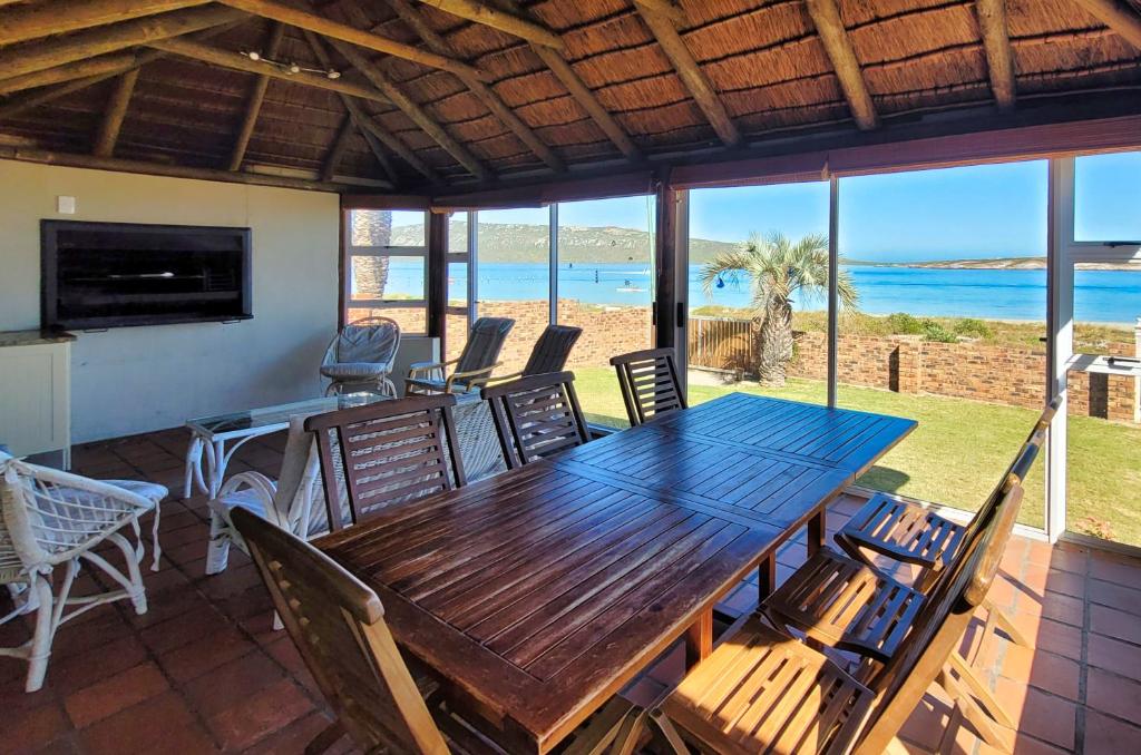 هتل هالیدی هوم سیمانسروس - Holiday Home Seemansrus