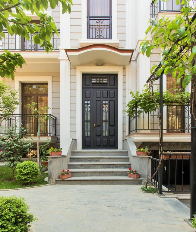 Villa Garden