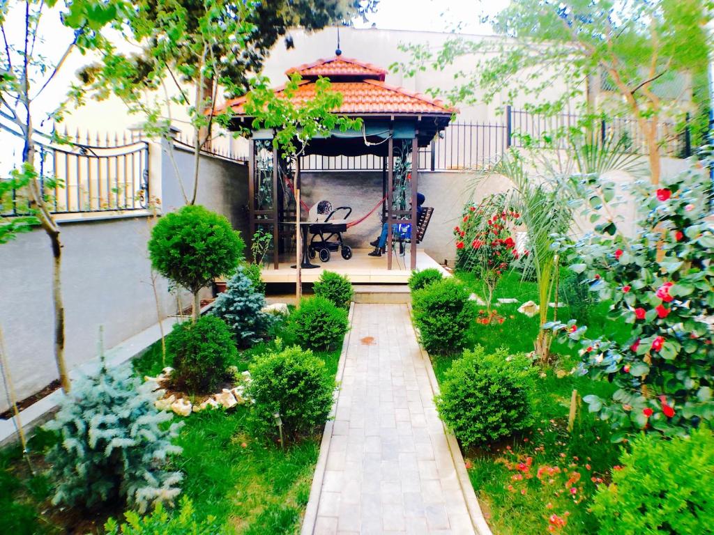 Villa Garden