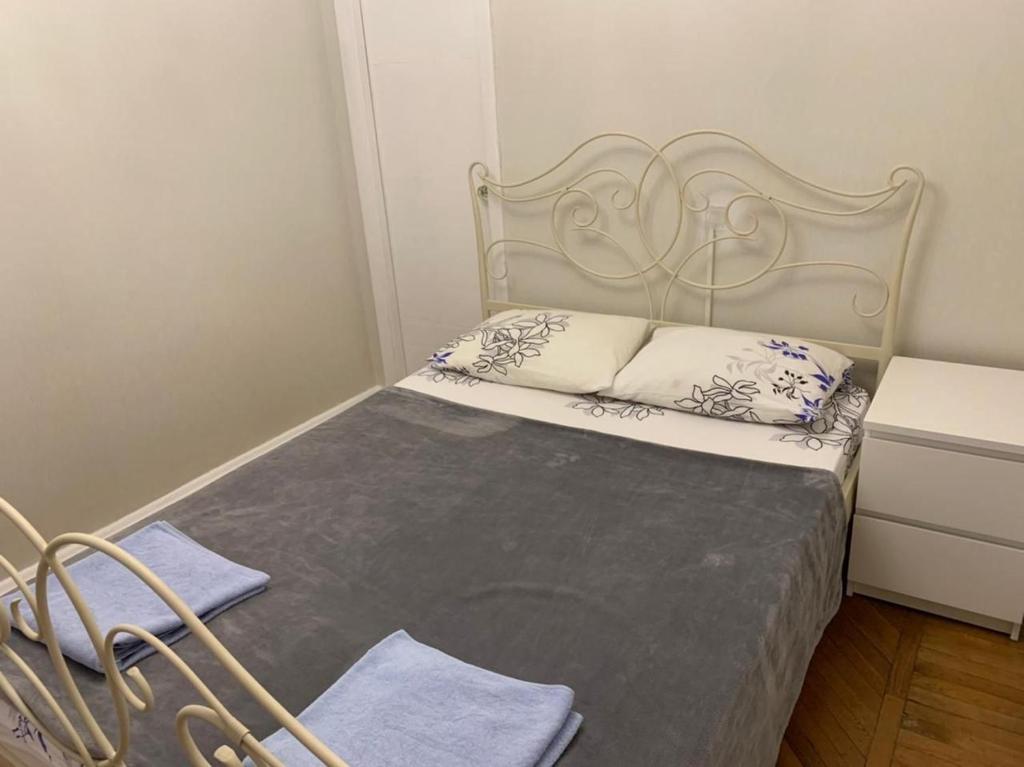 هتل وی آی پی آپارت ۲۵۱ - VIP apart 251