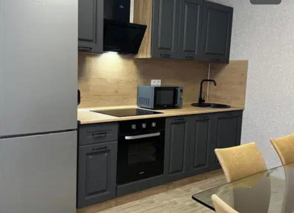 هتل وی آی پی آپارت 787 - VIP apart 787