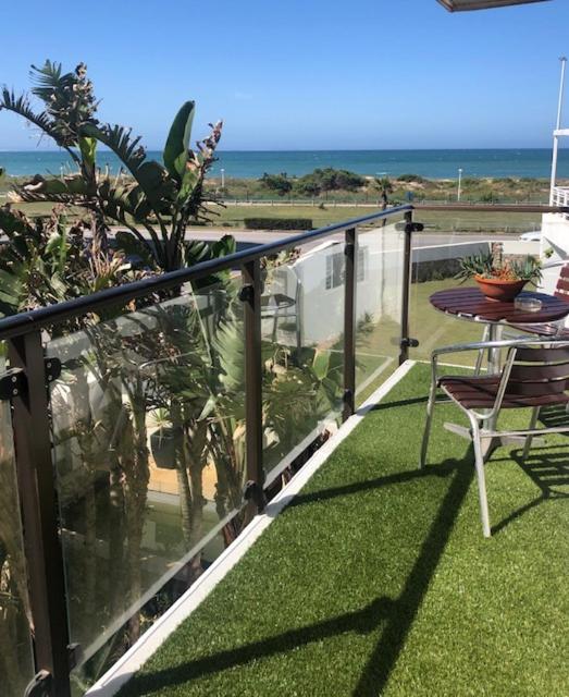 هتل پالم بیچ گست هاوس Palm Beach Guesthouse