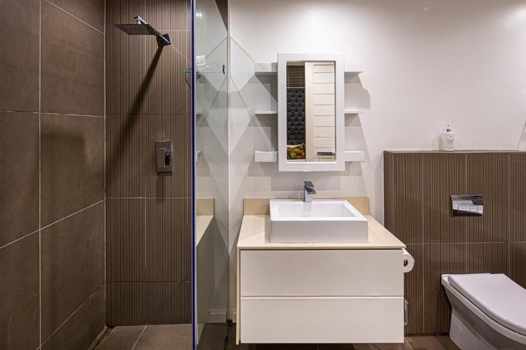 Dolphin Coast YOLO Spaces - Beach House Villa