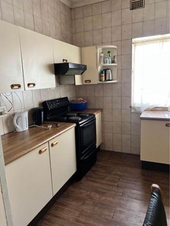 هتل نوماکاروی گست هاوس Nomacurvy guest house