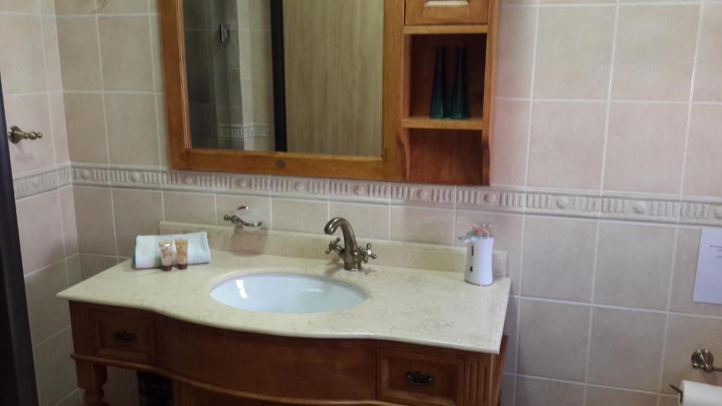 The Cedars Bed and Breakfast