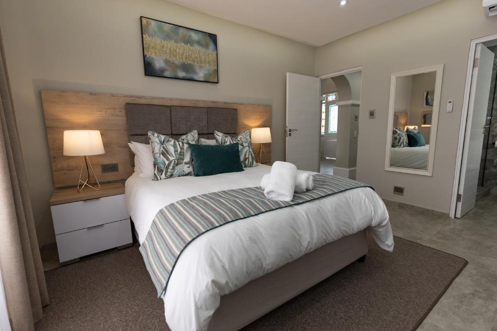 هتل کارابین استیتس - 35 مونته گو بی باي لوکس Caribbean Estates - 35 Montego Bay by Luxe