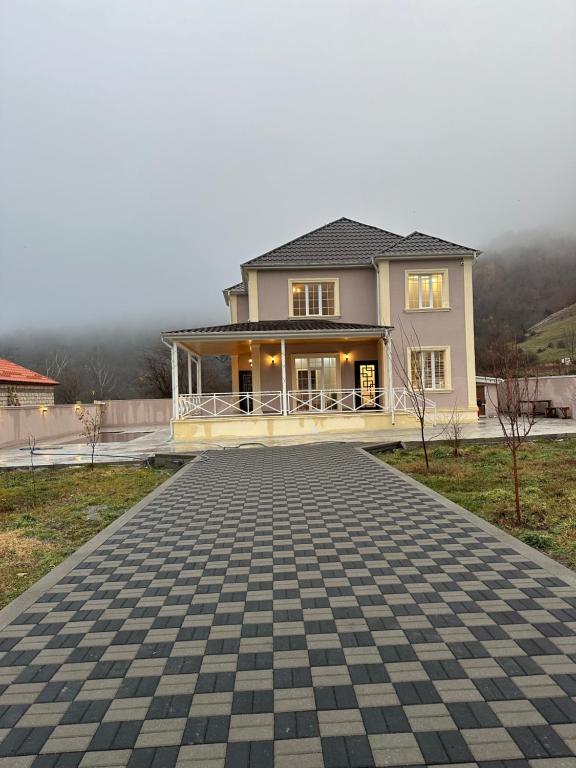 هتل جیلین هاوس JLYN HOUSE