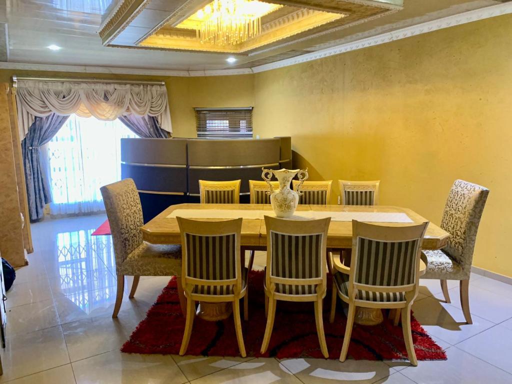 هتل مویو's گست هاوس - Moyo's Guest House