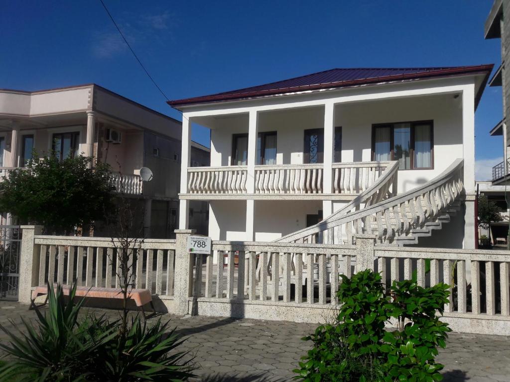هتل گست هاوس کبلتی #788 Guest House KOBULETI #788