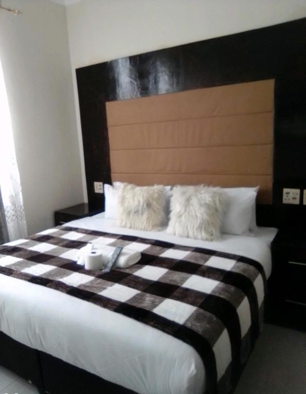 هتل دی برایت لودج DBright Lodge