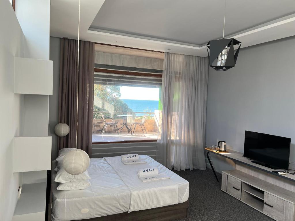 کنت هتل و رستوران کنت بیچ KENT hotel & Restaurant KENT beach