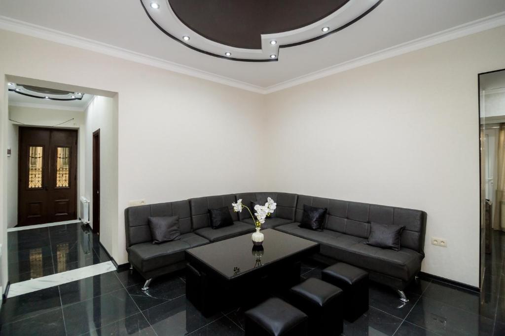استار هتل Star Hotel