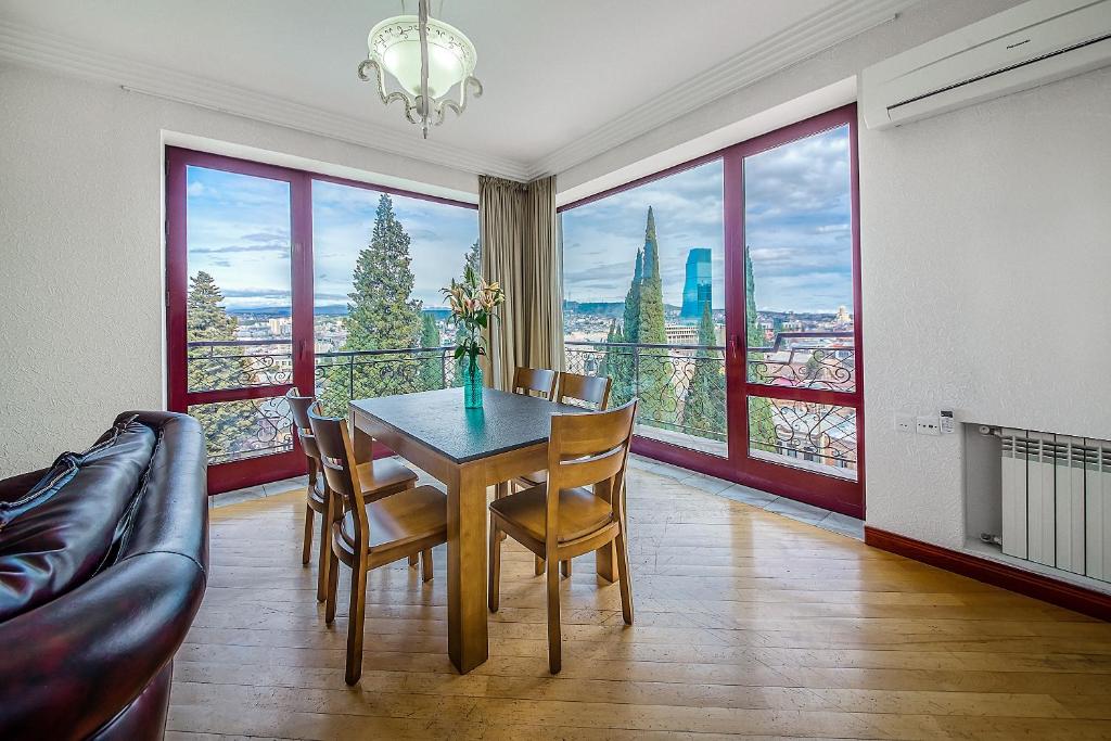 هتل اسکاید آپارتمان - Skyside Apartment