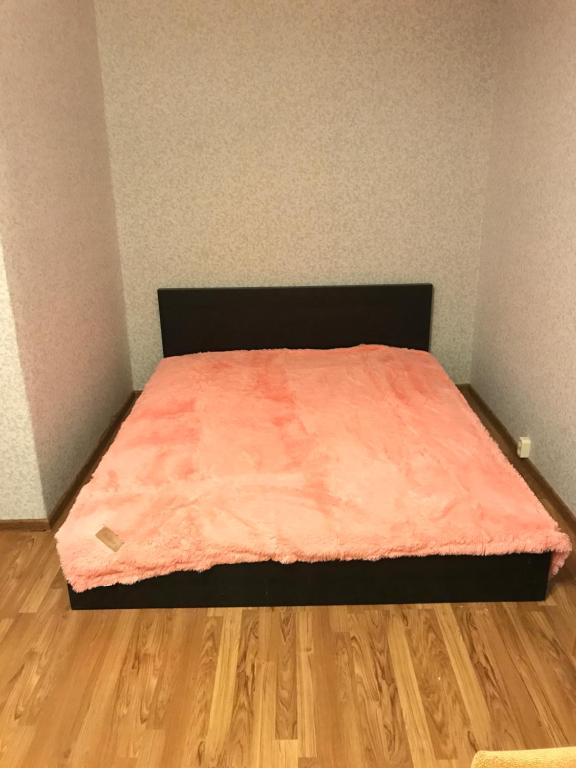 هتل آپارتمنت جی-کوارتر پلنرنایا 7k4 - Apartment G-Kvartal Planernaya 7k4