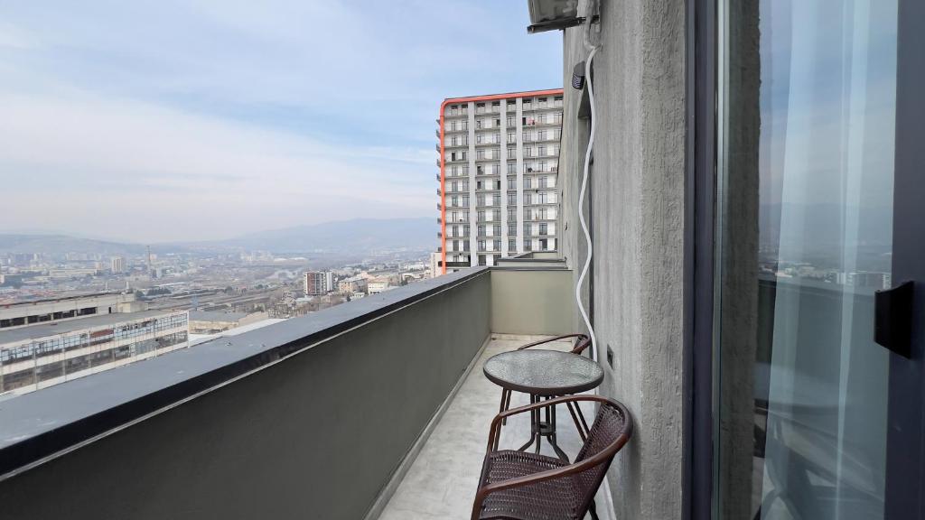 هتل بست آپارتمنتس 303 - BEST Apartments 303