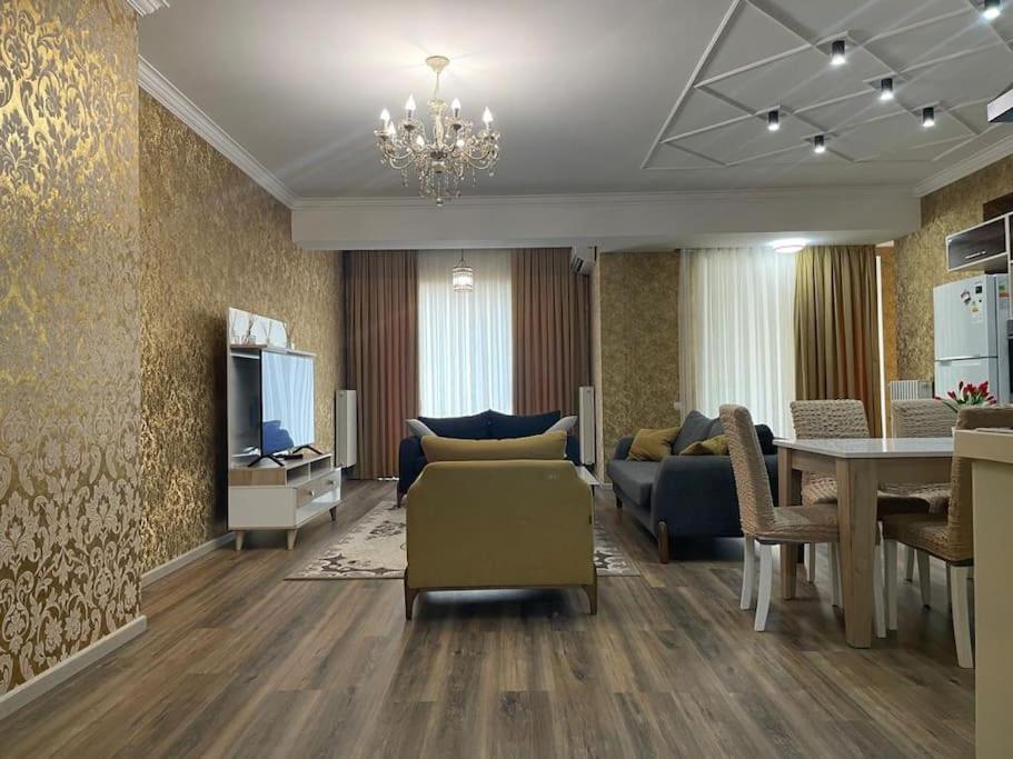 هتل پارک آژور مدرن آپارتمان Park Azure Modern apartment