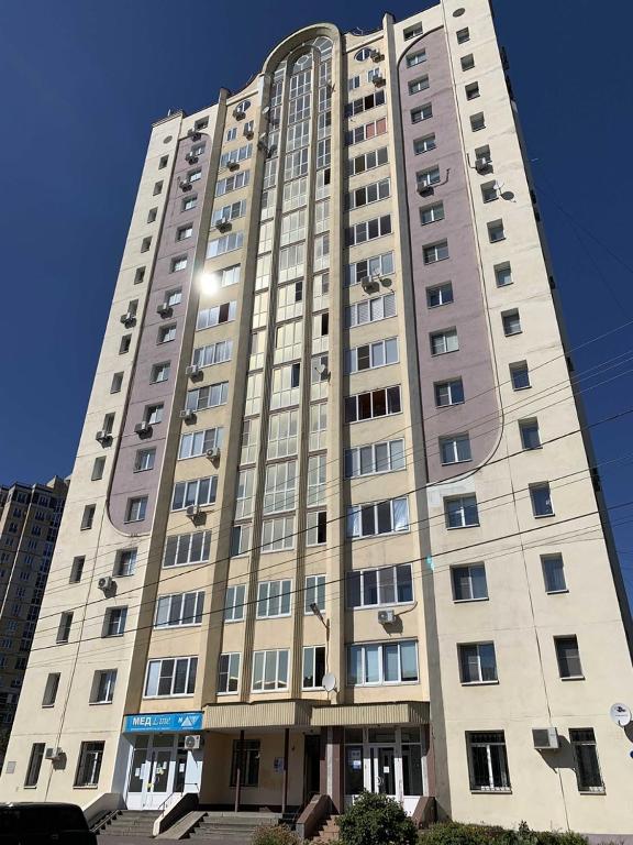 هتل آپارتامنتی پرمیوم کلاسا در تینتره Апартаменты премиум класса в центре