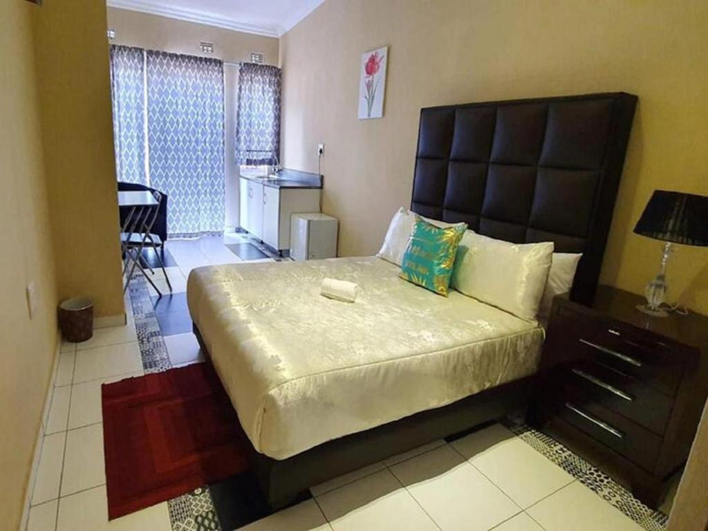 هتل اولوین پلیس Evelyn Place