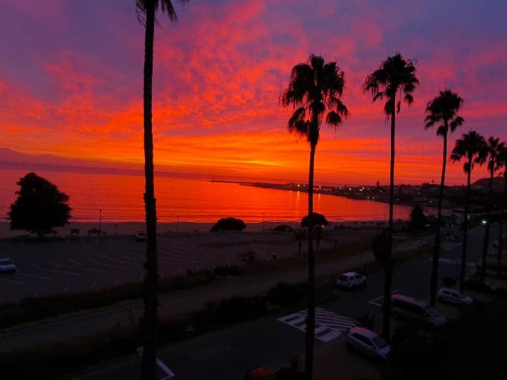 هتل اوشنز ویو ات سانتوس بیچ Oceans View at Santos Beach