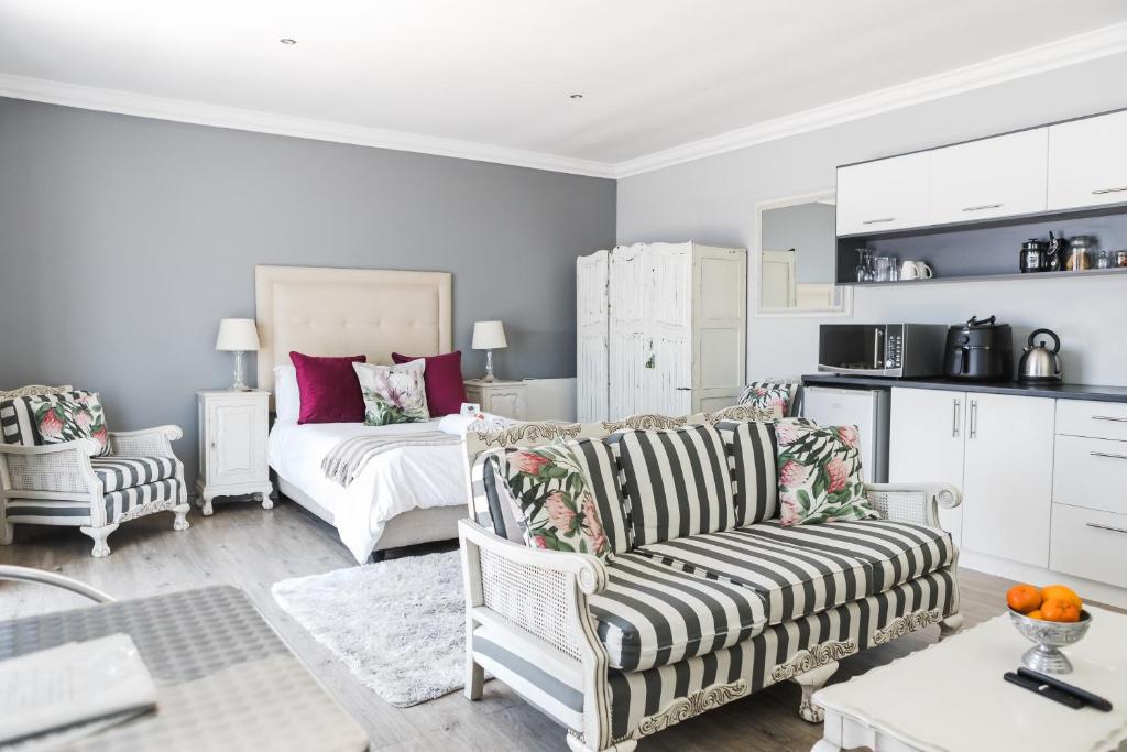 Namaste Spacious Studio Apartment